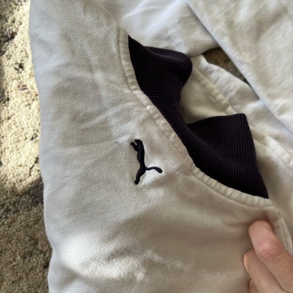 Vintage PUMA Logo Athletic Style Zip Up Sweater - Picture 4 of 4